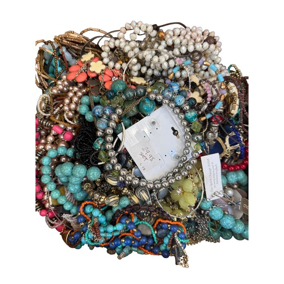 lot Jewelry - Beaded Jewelry Lot 1lb Mystery Wearable Statement Bracelets Necklaces Turquoise